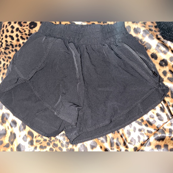 XS black shorts - Picture 1 of 1